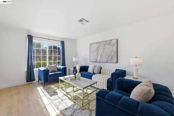 $774,500 | 4336 Planet Circle, Union City, CA 94587