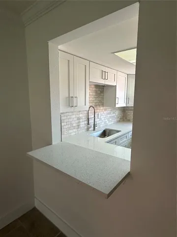 a close view of sink and tap