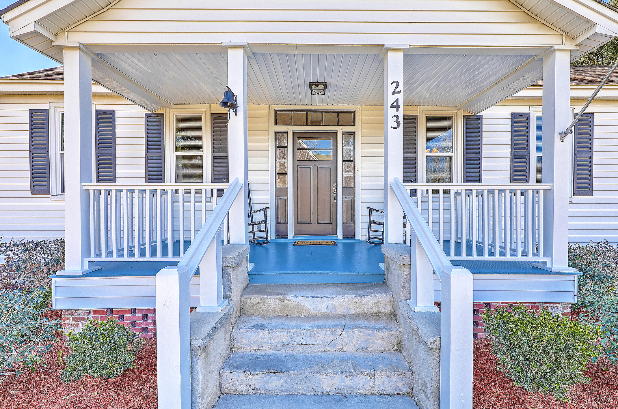 243 South Main Street Ridgeville, SC 29472 - Photo 2 of 47 1R3A3185_86_87_88_89_90_91