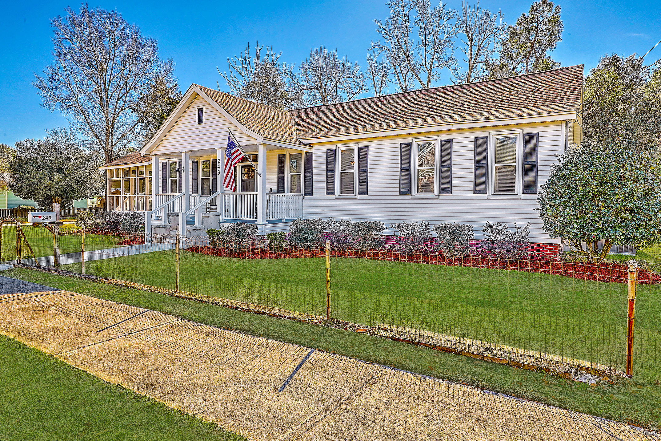 243 South Main Street Ridgeville, SC 29472 - Photo 47 of 47 1R3A3164_65_66_67_68_69_70