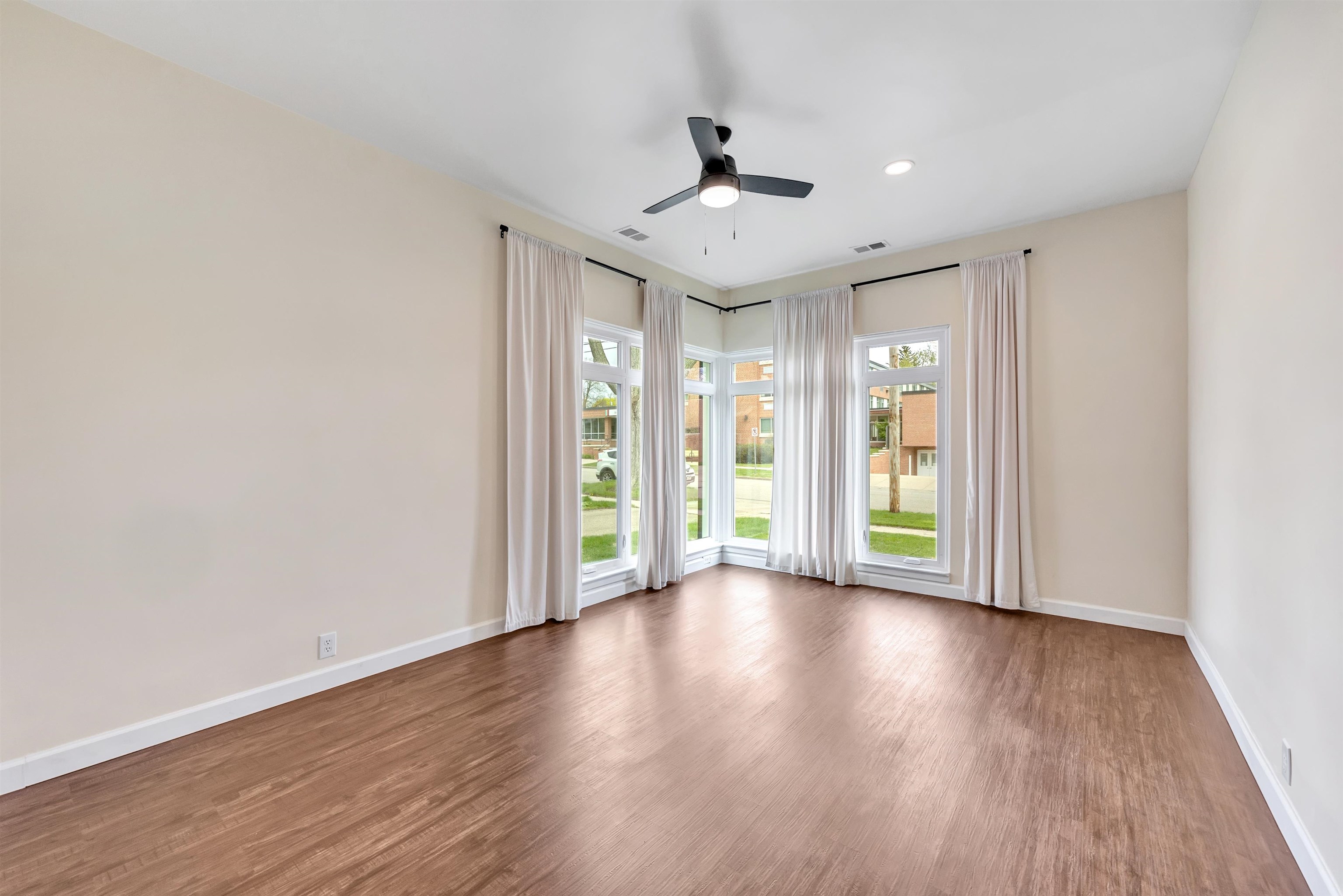 715 West 5th Street Appleton, WI 54914 - Photo 22 of 41
