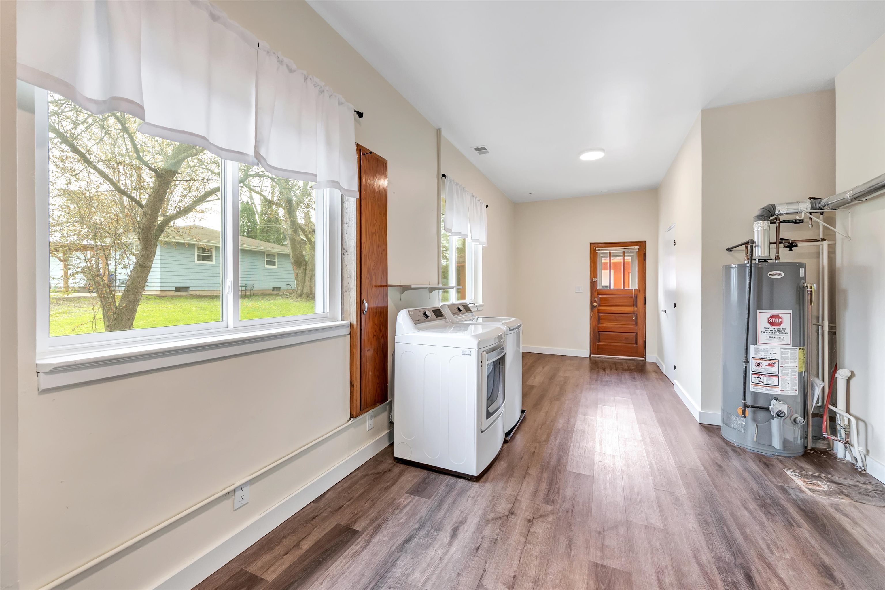 715 West 5th Street Appleton, WI 54914 - Photo 26 of 41