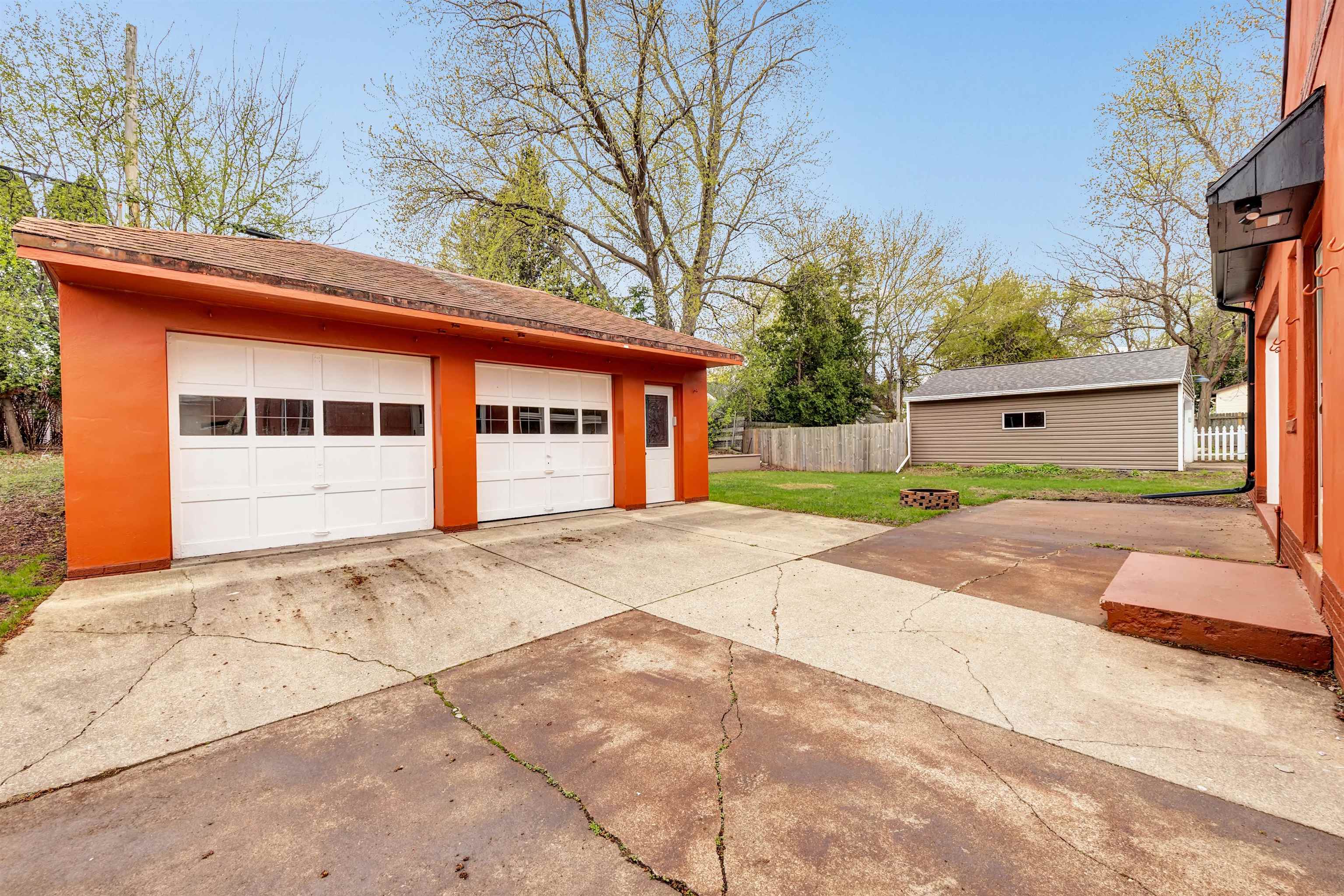 715 West 5th Street Appleton, WI 54914 - Photo 36 of 41
