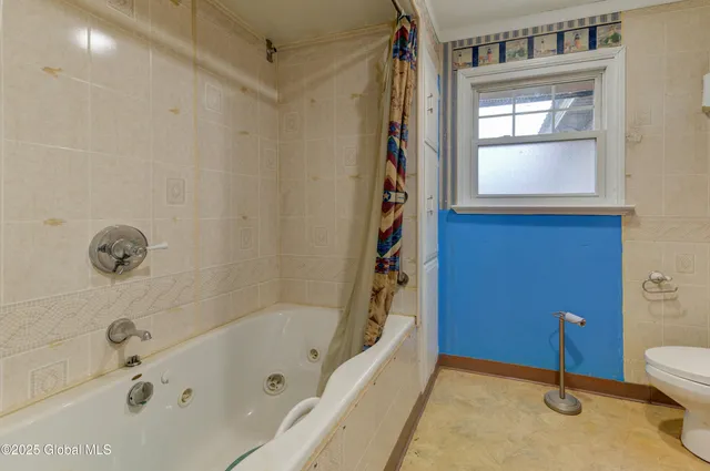 $399,900 | 589 Anderson Road, Root, NY 12072