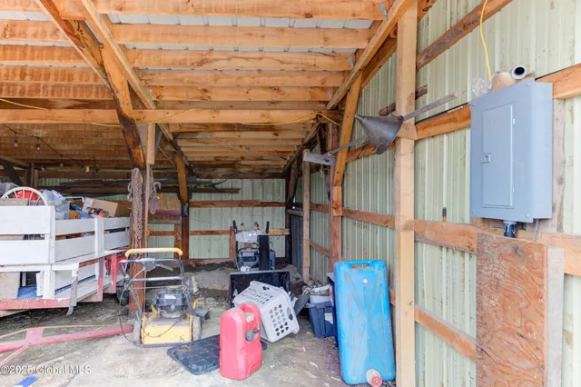 $399,900 | 589 Anderson Road, Root, NY 12072