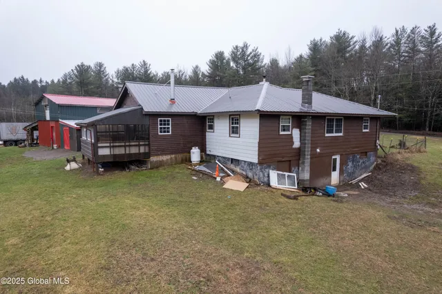$399,900 | 589 Anderson Road, Root, NY 12072