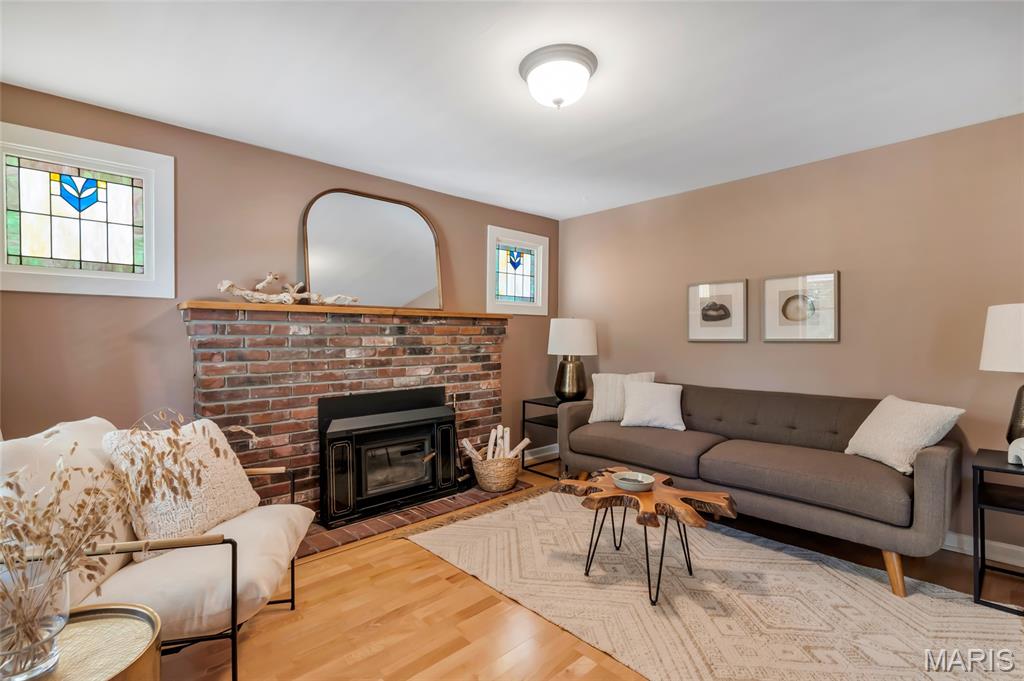 7572 Hiawatha Avenue Richmond Heights, MO 63117 - Photo 4 of 28