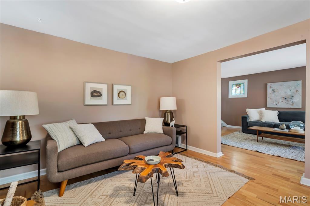 7572 Hiawatha Avenue Richmond Heights, MO 63117 - Photo 5 of 28