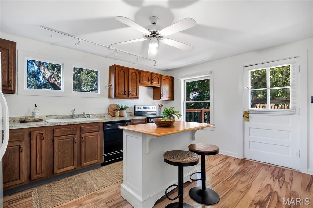 7572 Hiawatha Avenue Richmond Heights, MO 63117 - Photo 9 of 28