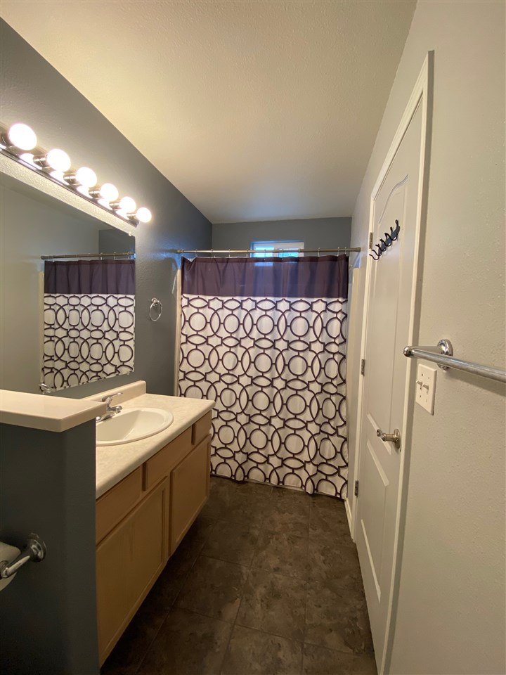 489 Ridge Lane Grand Junction, CO 81504 - Photo 20 of 24 Gallery Image 20
