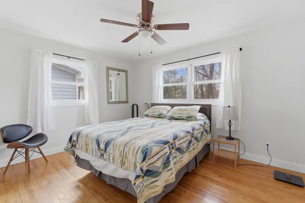 $499,900 | 321 South Taylor Street, New Buffalo, MI 49117