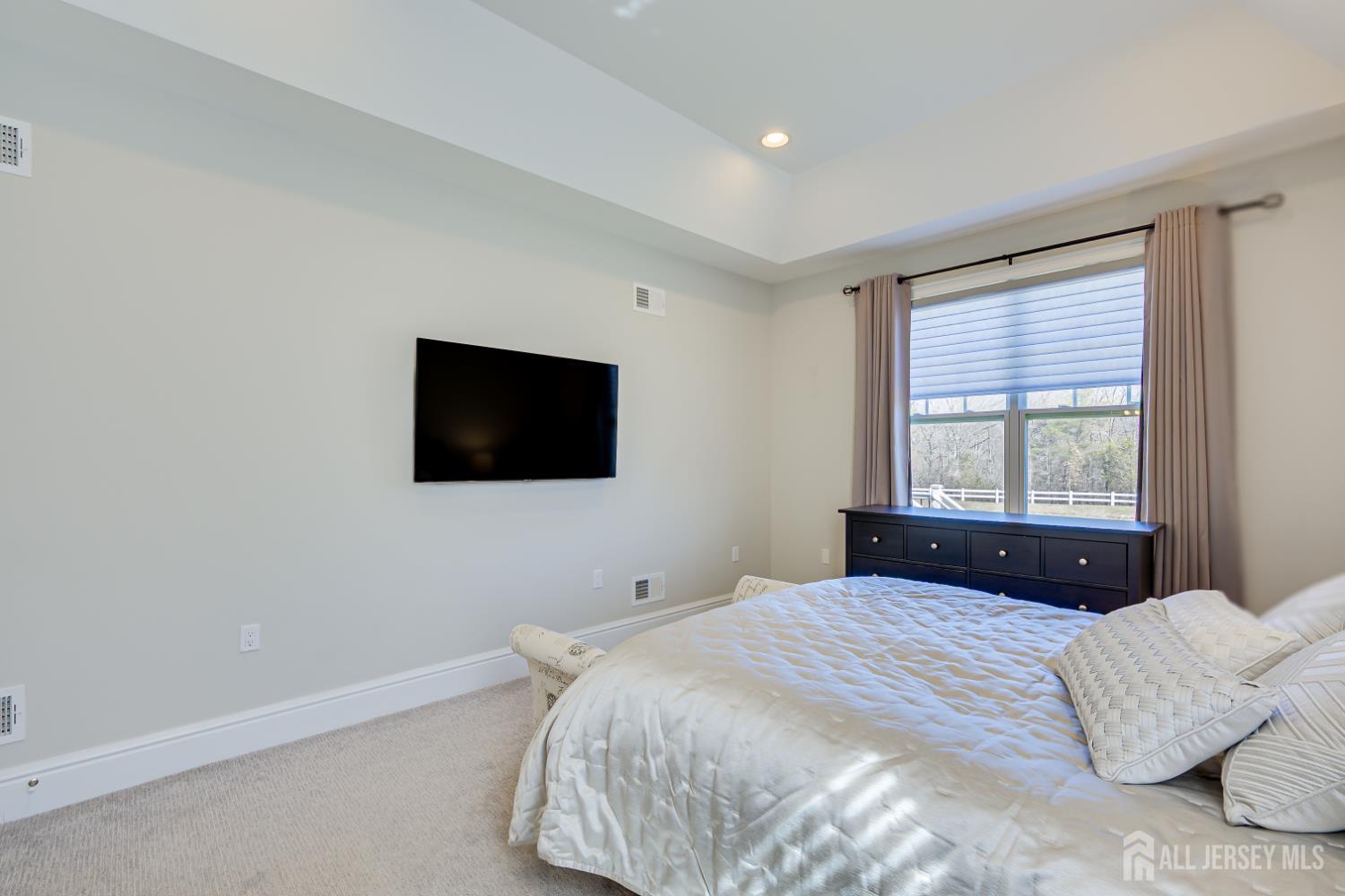 27 Potter Road Hillsborough, NJ 08844 - Photo 36 of 69