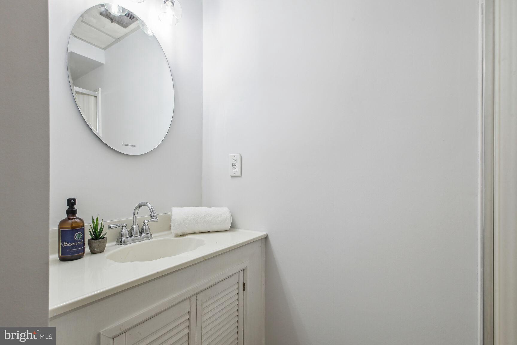 14612 Pebblestone Drive Silver Spring, MD 20905 - Photo 27 of 33