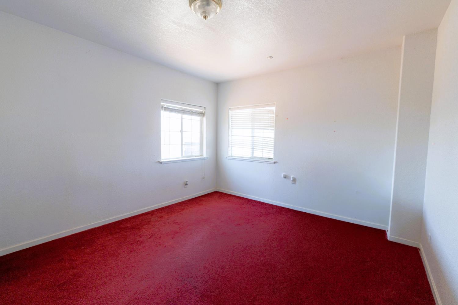 8088 Kammerer Road Elk Grove, CA 95757 - Photo 12 of 21