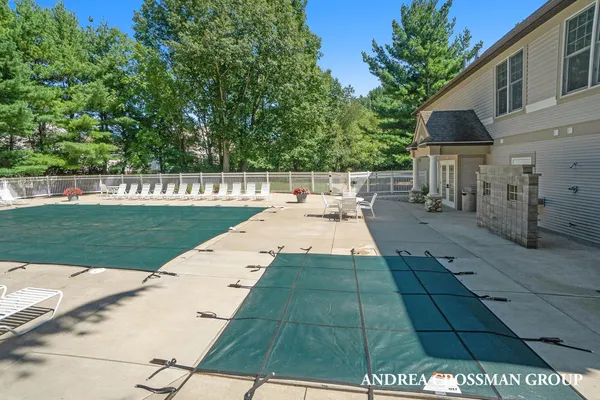 $60,500 | 17438 Bellgate Ln Spring Lake, Unit 4, Spring Lake, MI 49456