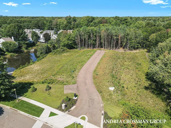 $60,500 | 17438 Bellgate Ln Spring Lake, Unit 4, Spring Lake, MI 49456