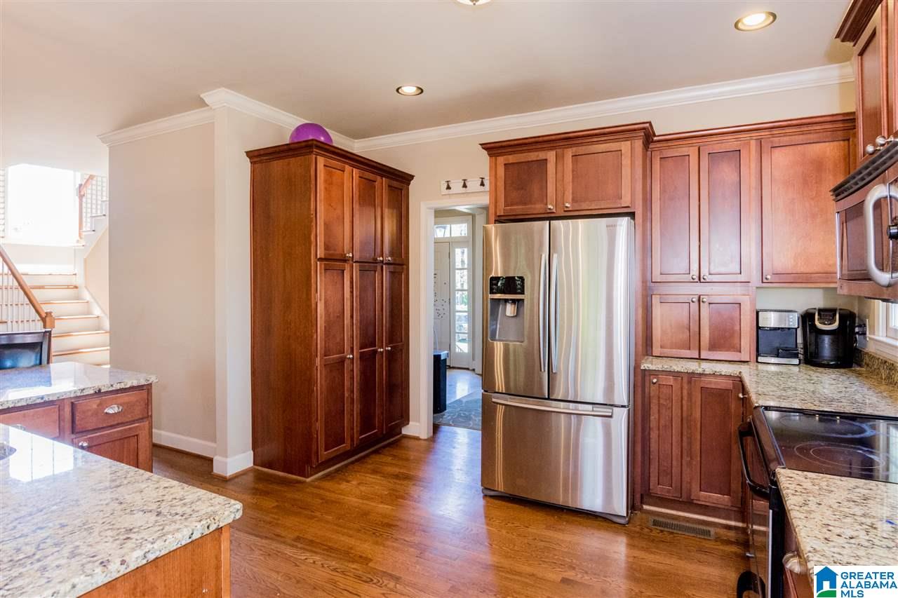 177 Maple Trace Birmingham, AL 35244 - Photo 5 of 31