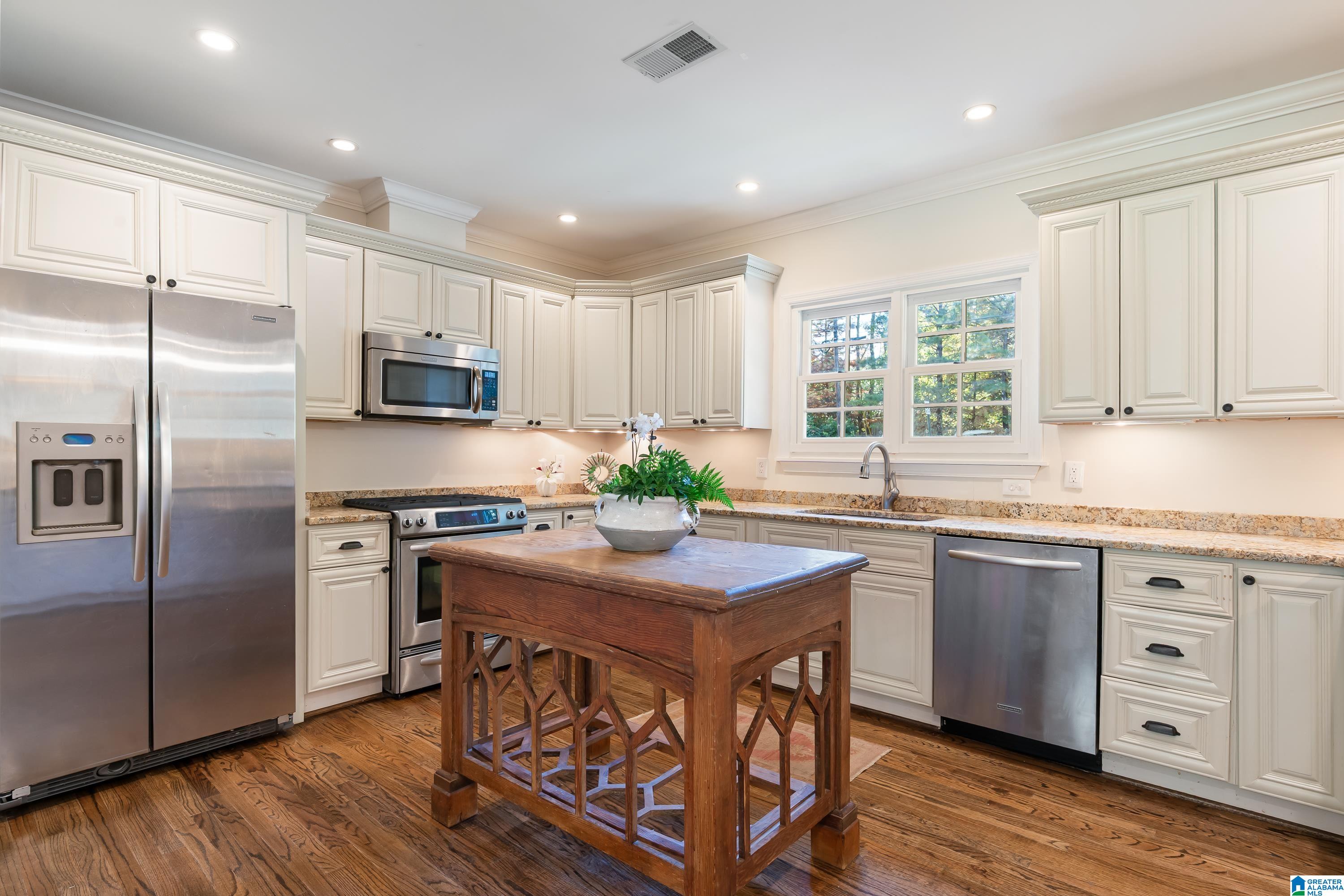 29 Cross Ridge Road Birmingham, AL 35213 - Photo 13 of 41