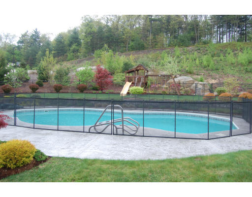 35 Field Pond Road Milford, MA 01757 - Photo 3 of 10 Gallery Image 3