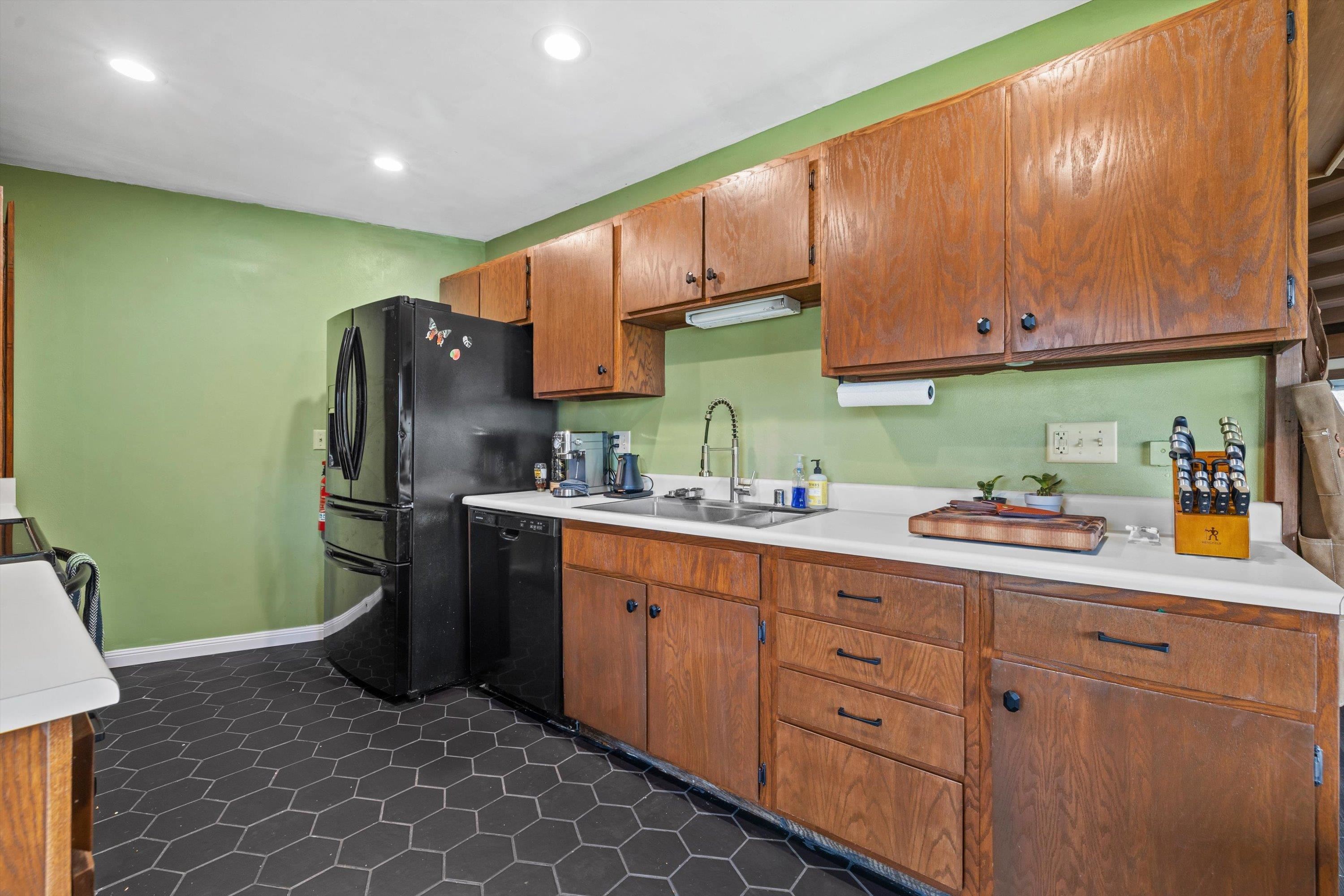 2607 Crestview Court Monroe, WI 53566 - Photo 11 of 31