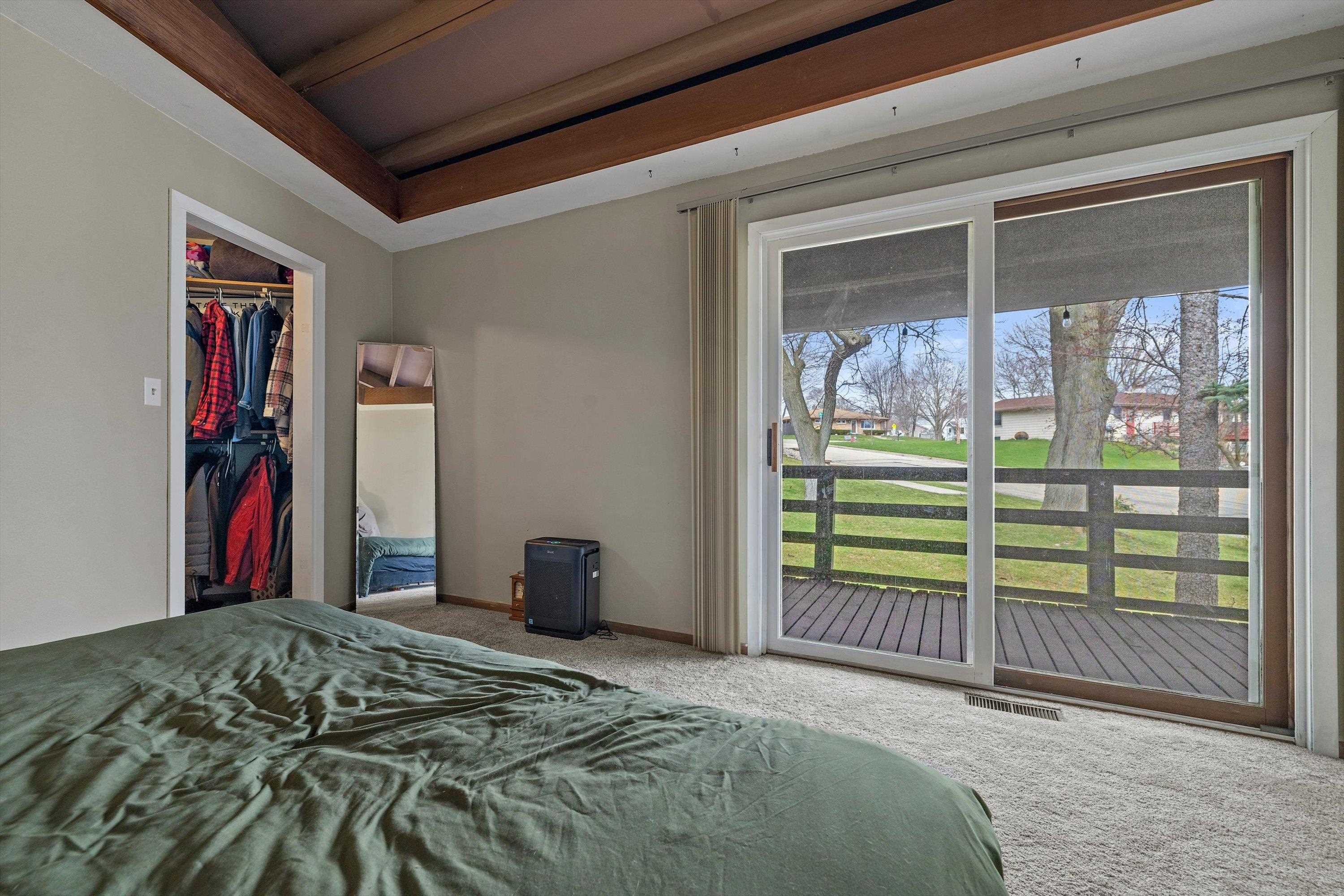 2607 Crestview Court Monroe, WI 53566 - Photo 14 of 31