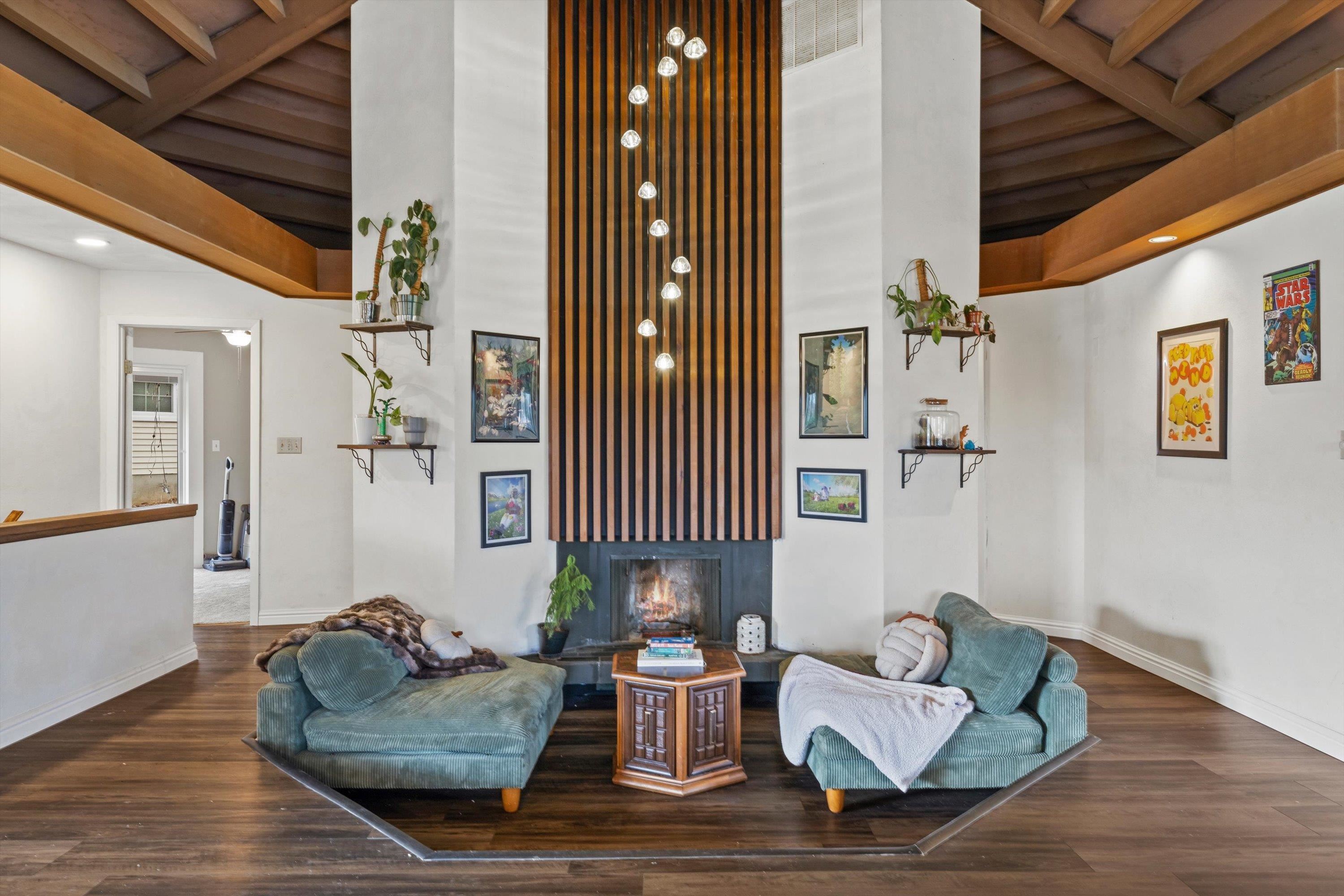 2607 Crestview Court Monroe, WI 53566 - Photo 4 of 31