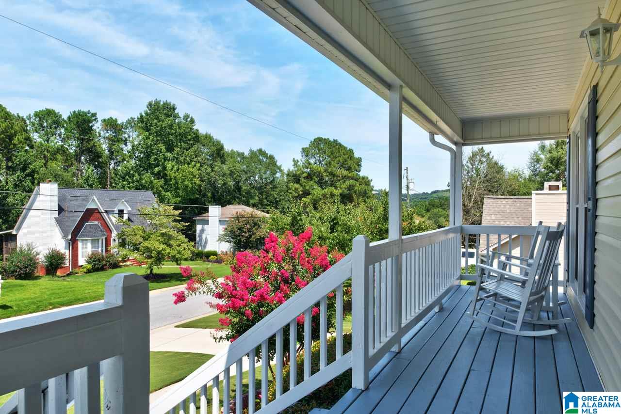 132 Pebble Drive Alabaster, AL 35007 - Photo 2 of 38