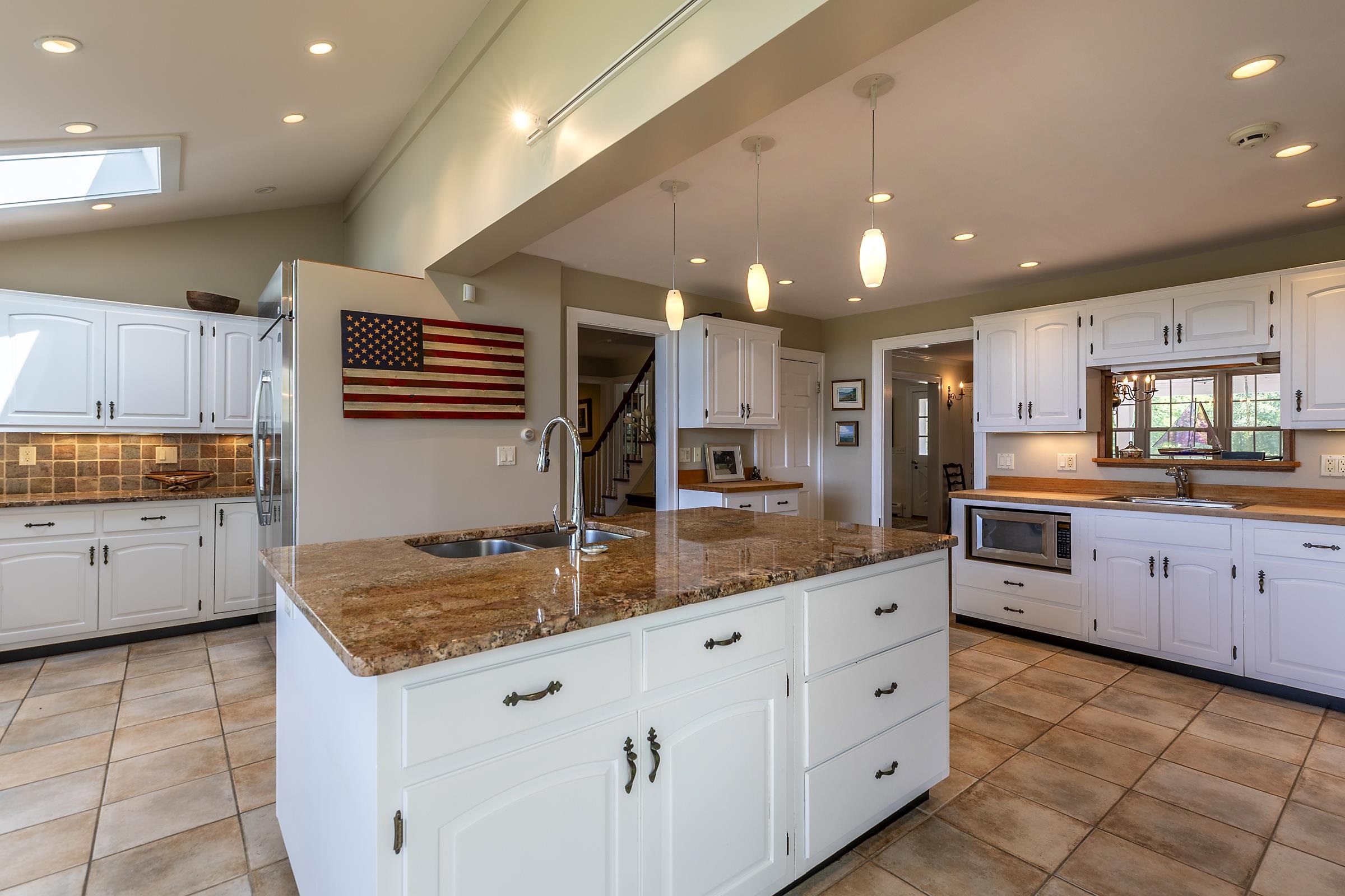 1204 Bailey Road Shrewsbury, VT 05738 - Photo 11 of 59