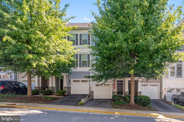 $3,800 | 12783 Lotte Drive, Woodbridge, VA 22192