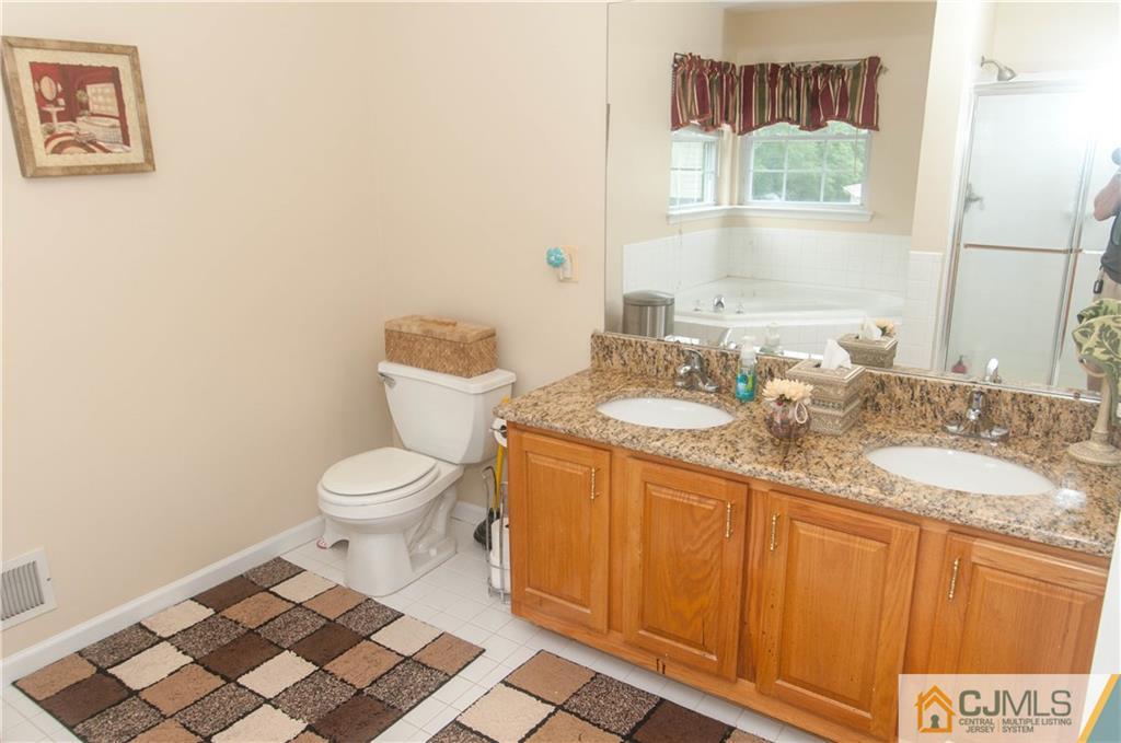 56 Lexington Road Monmouth Junction, NJ 08852 - Photo 22 of 25 Gallery Image 22