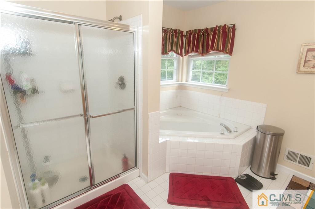 56 Lexington Road Monmouth Junction, NJ 08852 - Photo 23 of 25 Gallery Image 23