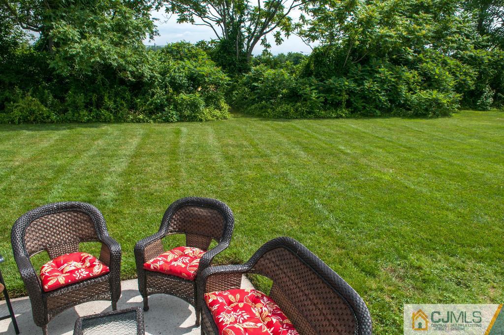 56 Lexington Road Monmouth Junction, NJ 08852 - Photo 25 of 25 Gallery Image 25