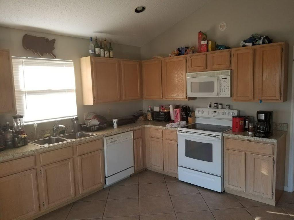 6074 Linton Street Jupiter, FL 33458 - Photo 5 of 7 Photo 5