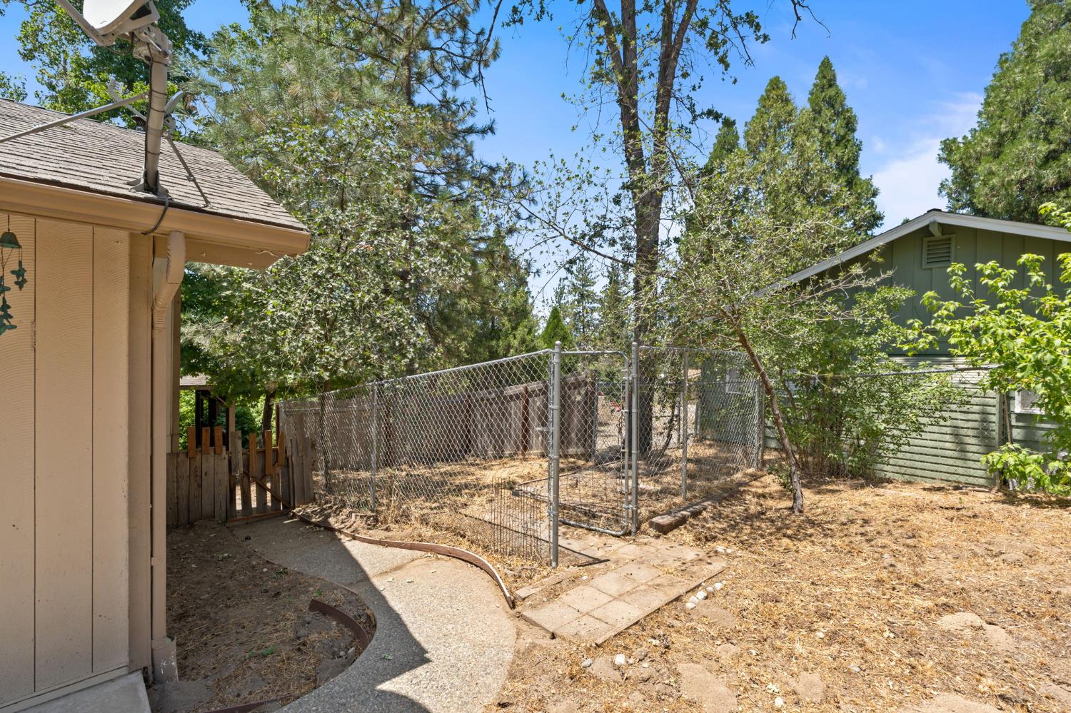 39749 Pine Ridge Road Oakhurst, CA 93644 - Photo 42 of 58