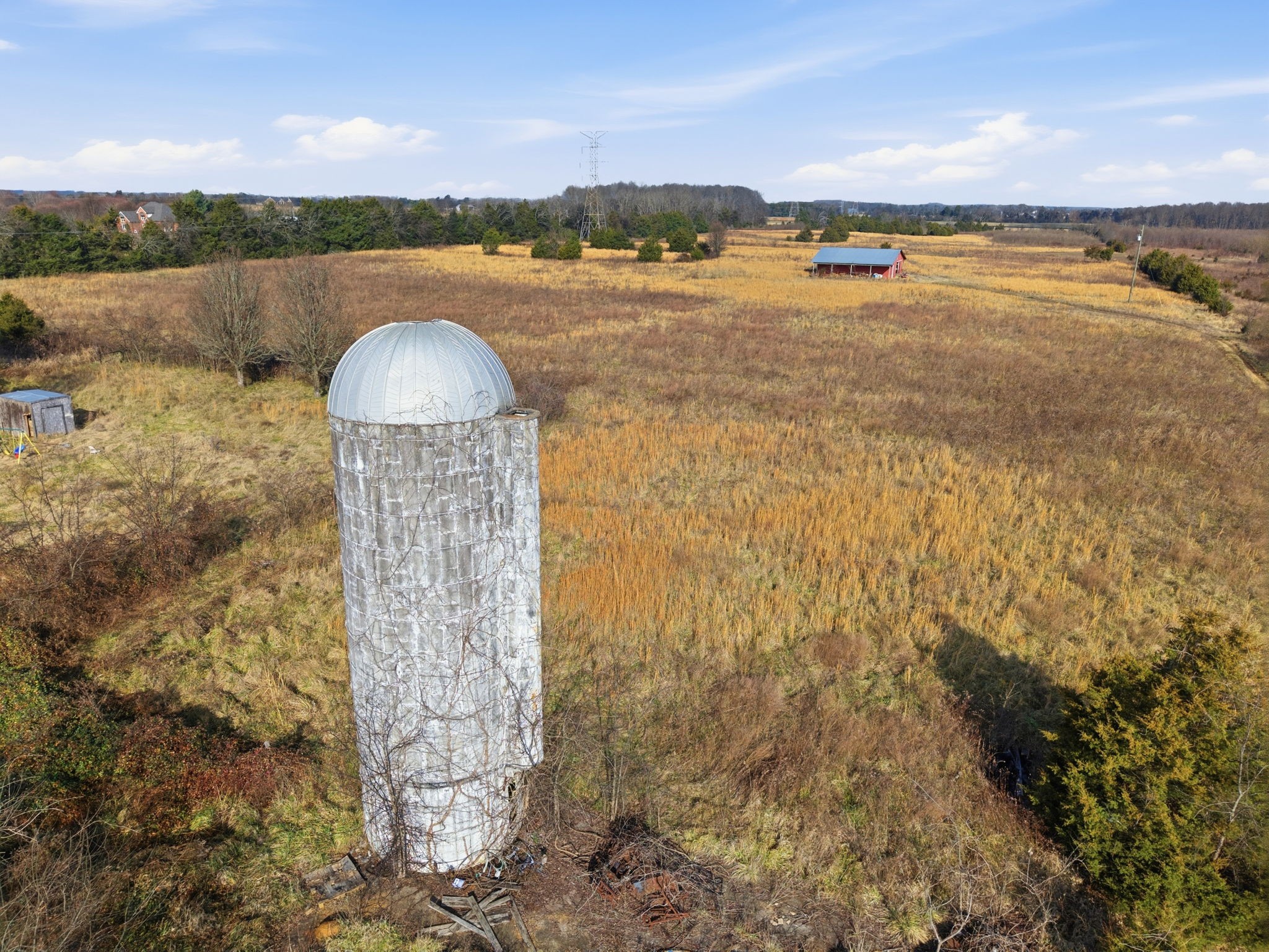 4689 Sledge Road Christiana, TN 37037 - Photo 6 of 32 a view of a city and an ocean view