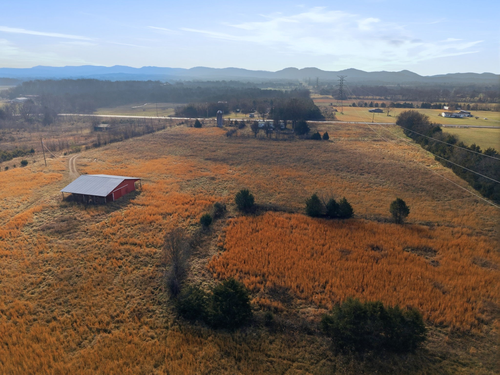 4689 Sledge Road Christiana, TN 37037 - Photo 9 of 32 a view of lake and mountain