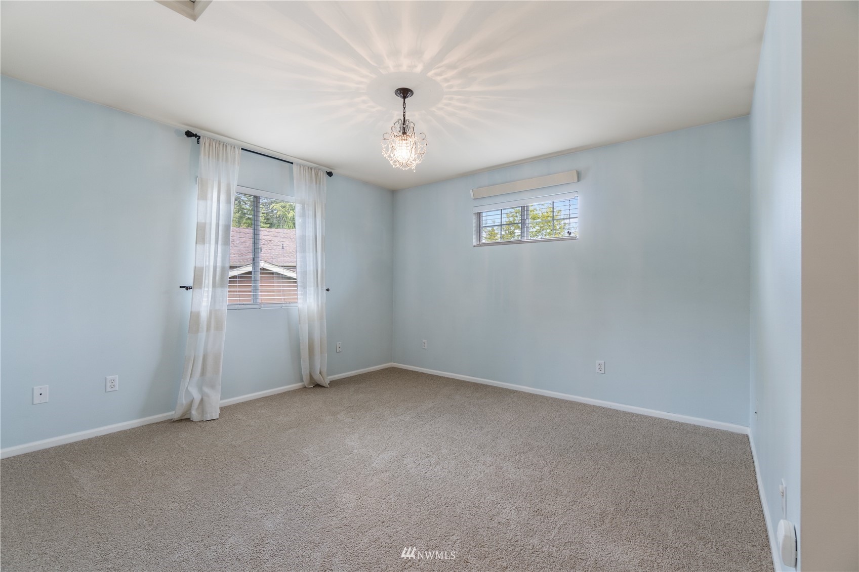 4225 Roxanna Loop Southeast Lacey, WA 98503 - Photo 15 of 25 Gallery Image 15