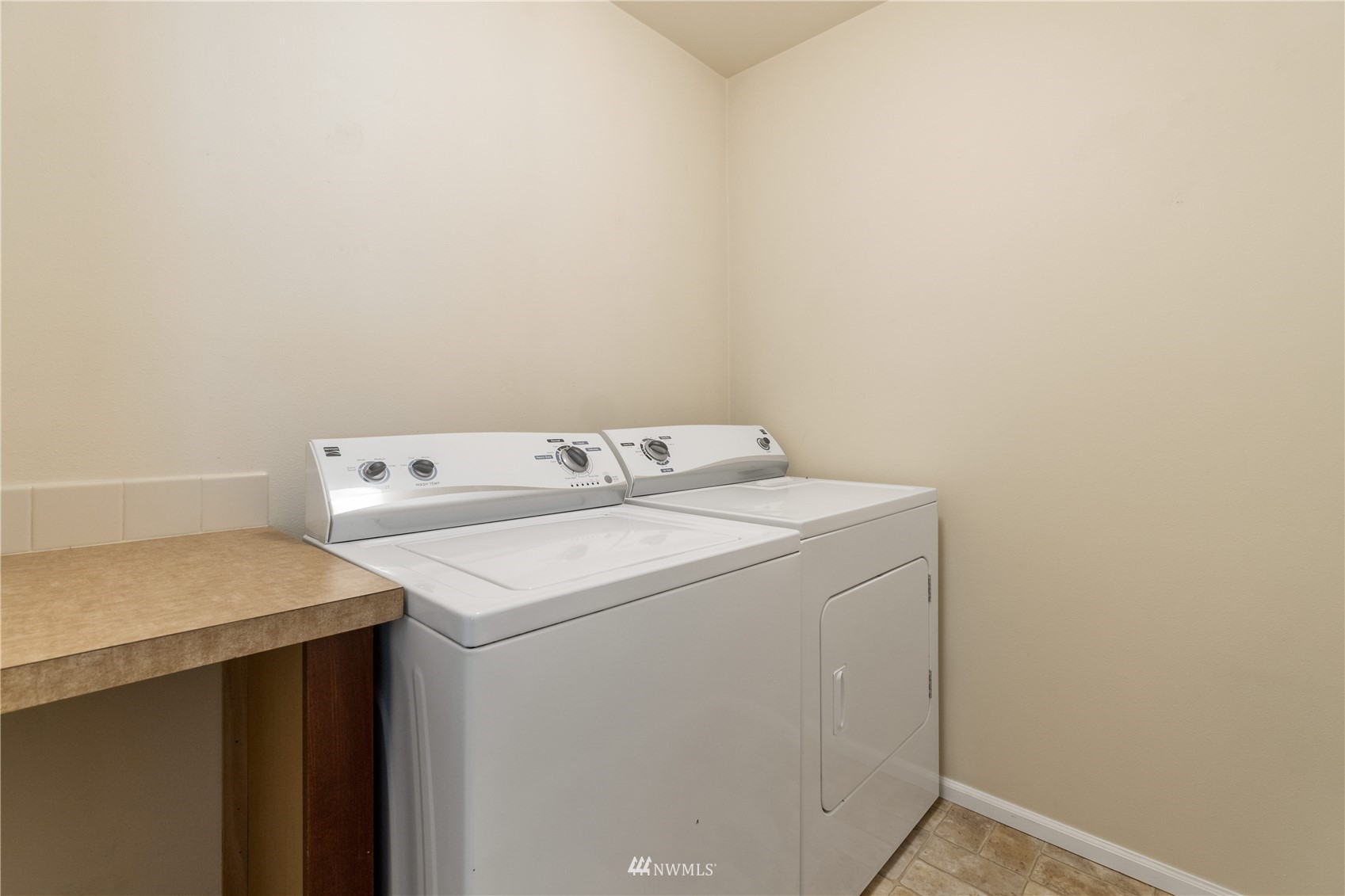 4225 Roxanna Loop Southeast Lacey, WA 98503 - Photo 20 of 25 Gallery Image 20