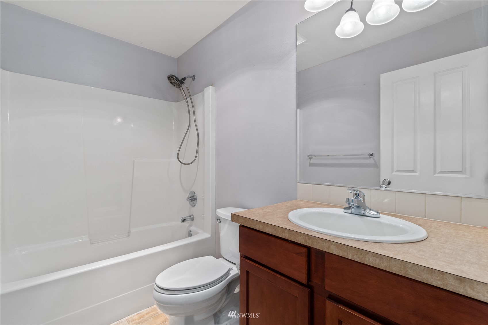 4225 Roxanna Loop Southeast Lacey, WA 98503 - Photo 7 of 25 Gallery Image 7
