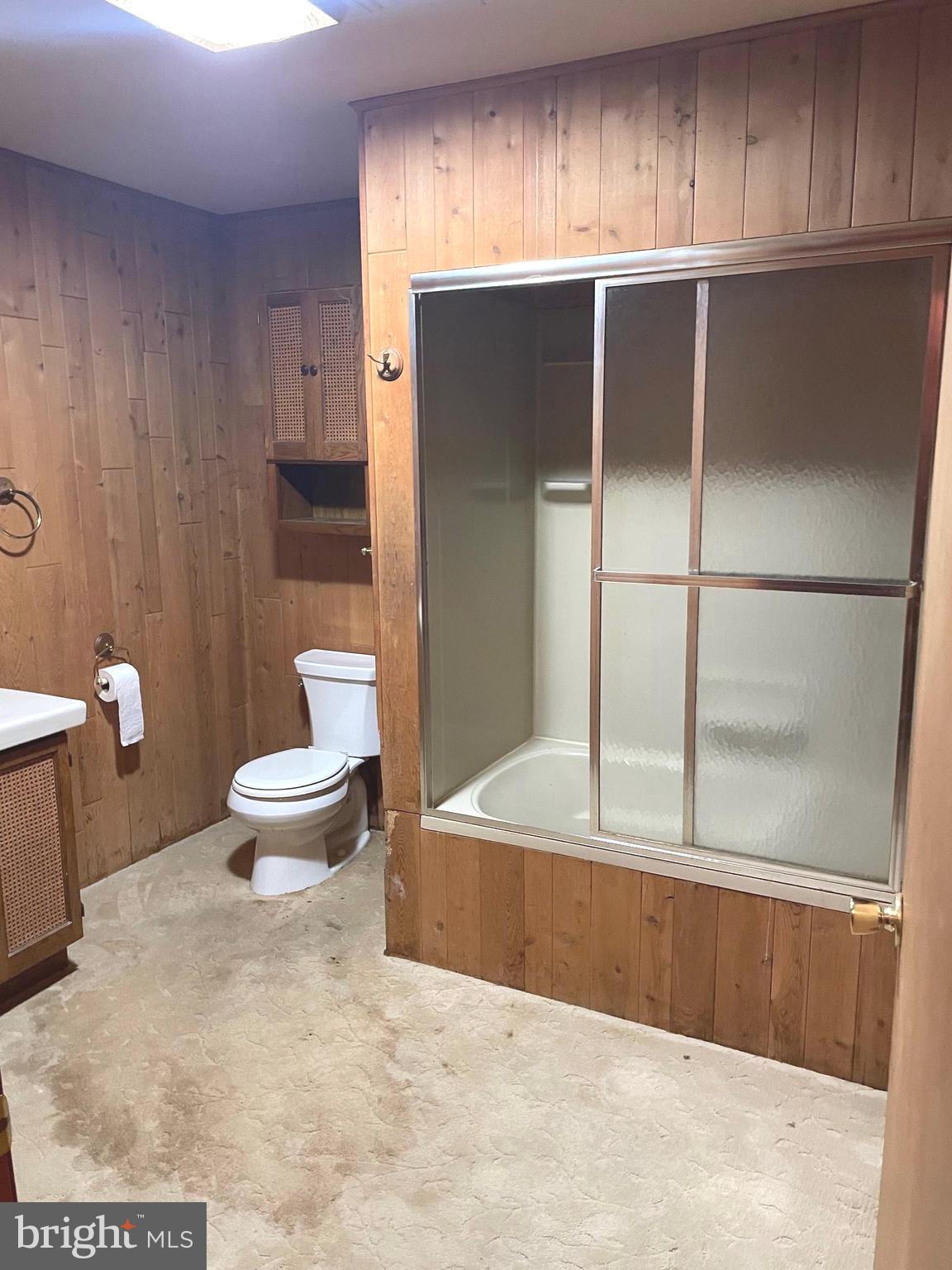 160 Lees Bridge Road Nottingham, PA 19362 - Photo 15 of 23 Hall Bath