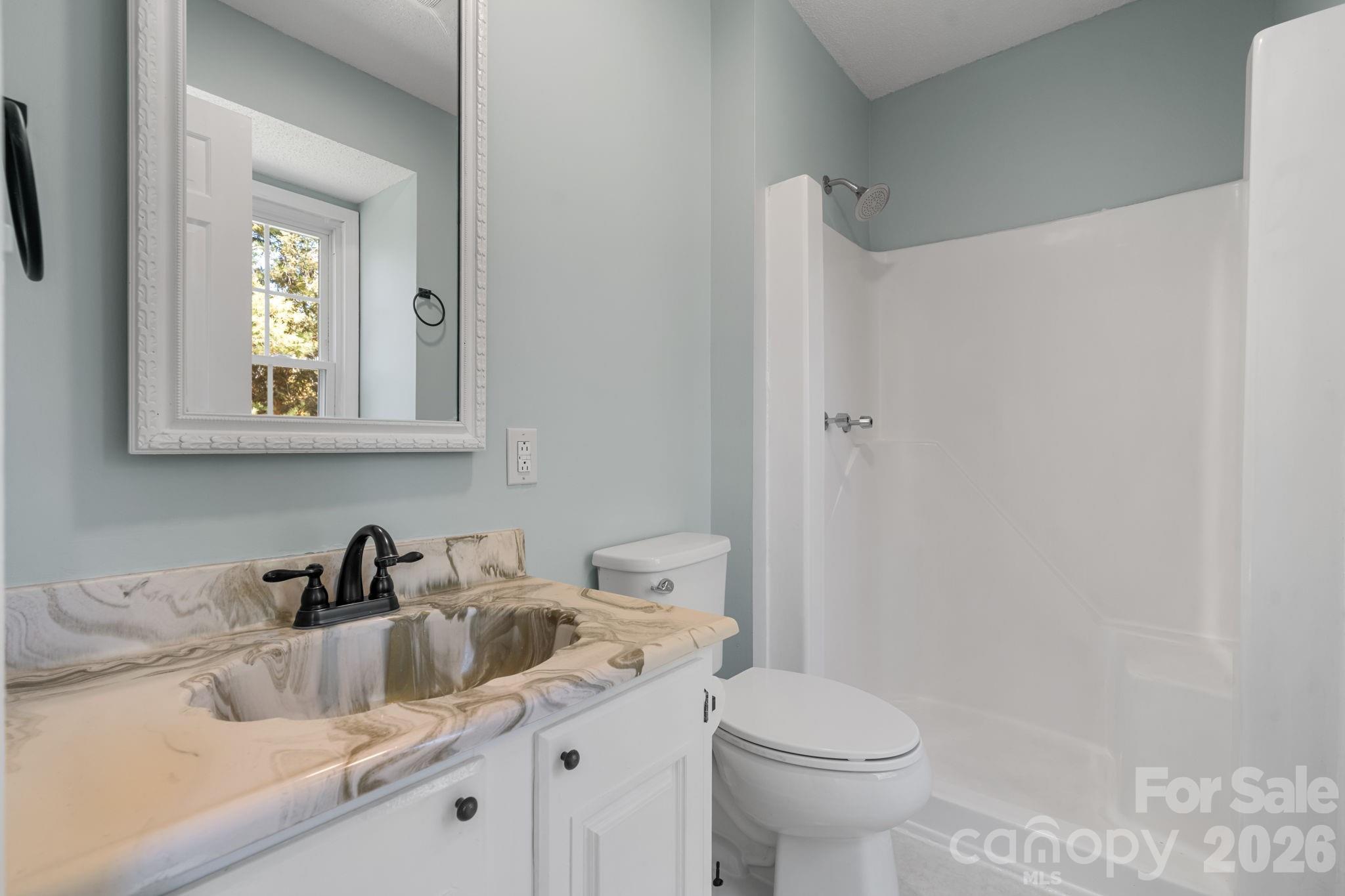 102 Castlegate Drive Morganton, NC 28655 - Photo 17 of 44