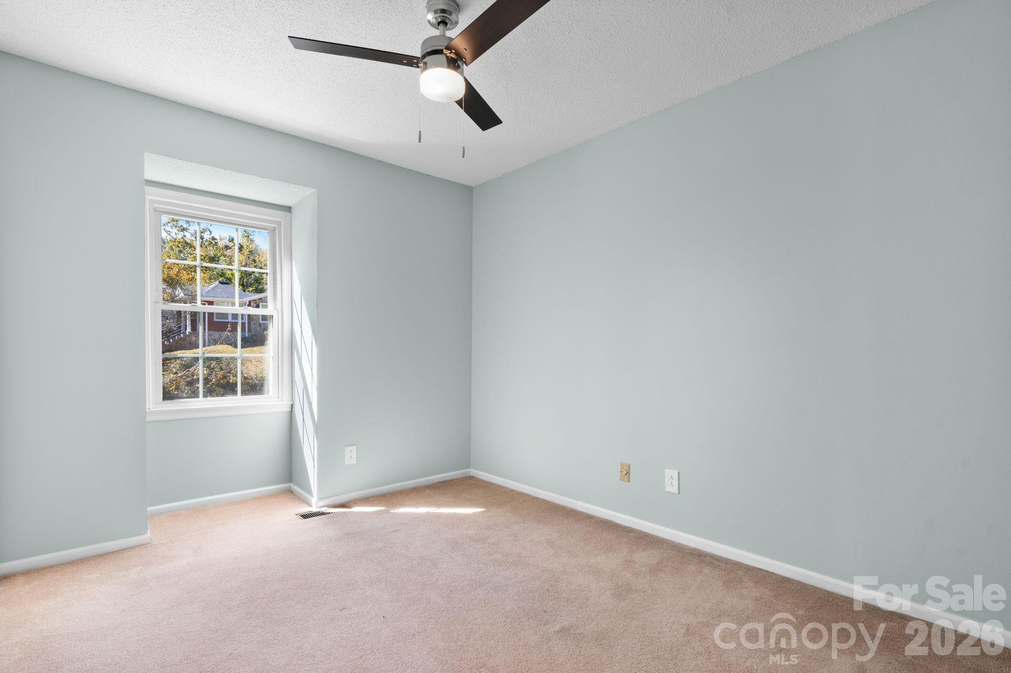 102 Castlegate Drive Morganton, NC 28655 - Photo 21 of 44