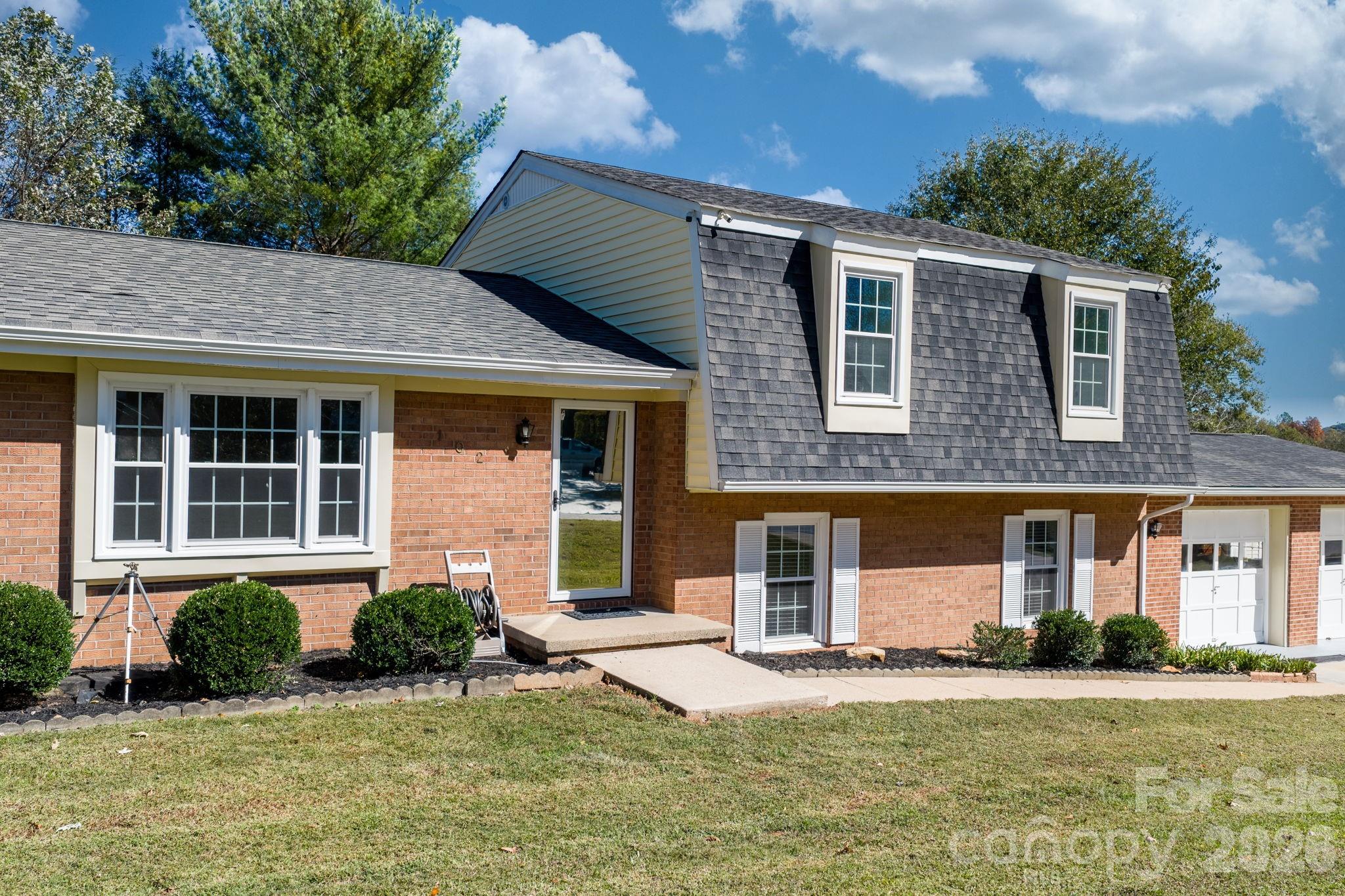 102 Castlegate Drive Morganton, NC 28655 - Photo 29 of 44