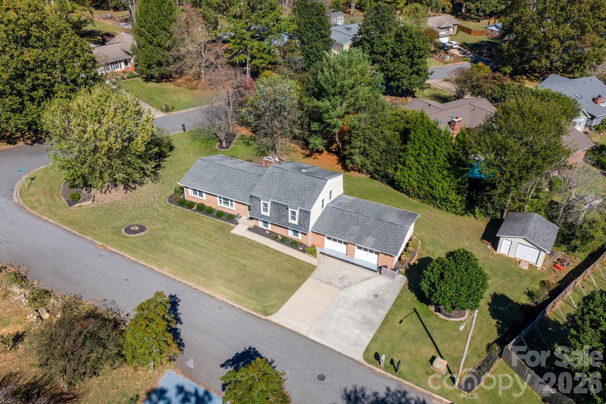 102 Castlegate Drive Morganton, NC 28655 - Photo 38 of 44