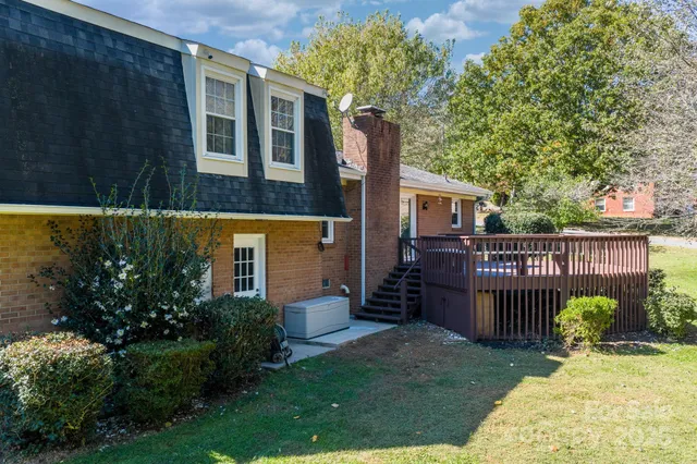 $385,000 | 102 Castlegate Drive, Morganton, NC 28655