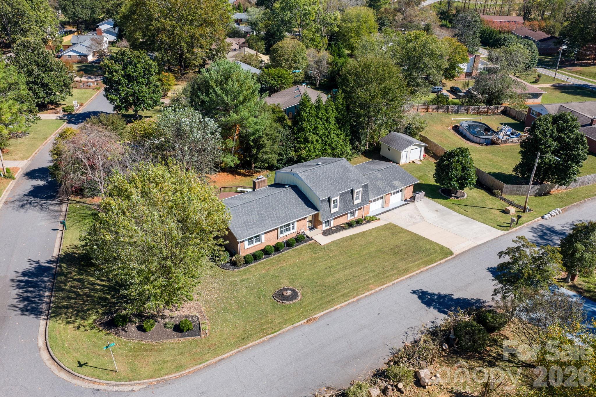 102 Castlegate Drive Morganton, NC 28655 - Photo 39 of 44