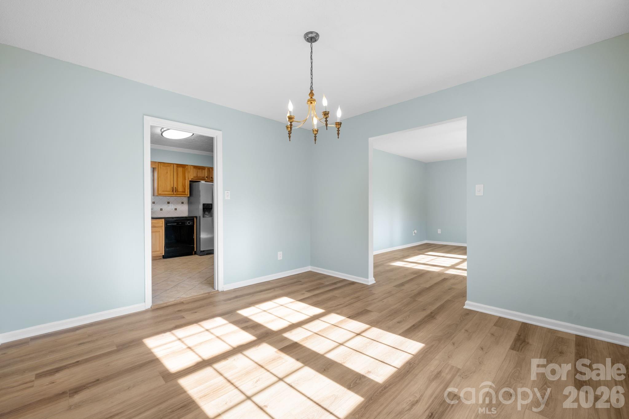 102 Castlegate Drive Morganton, NC 28655 - Photo 5 of 44