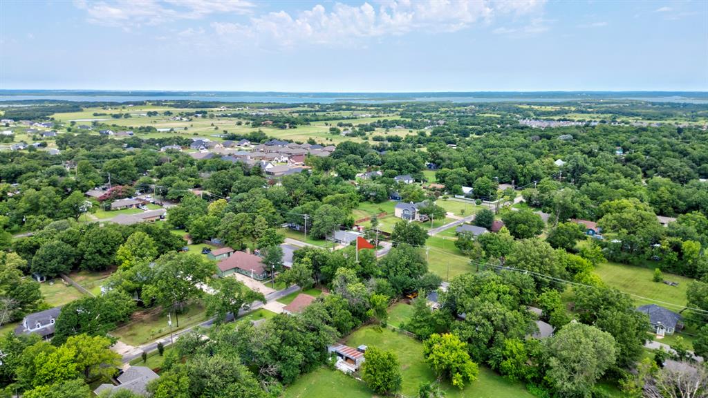 327 West McKinney Street Pilot Point, TX 76258 - Photo 26 of 29