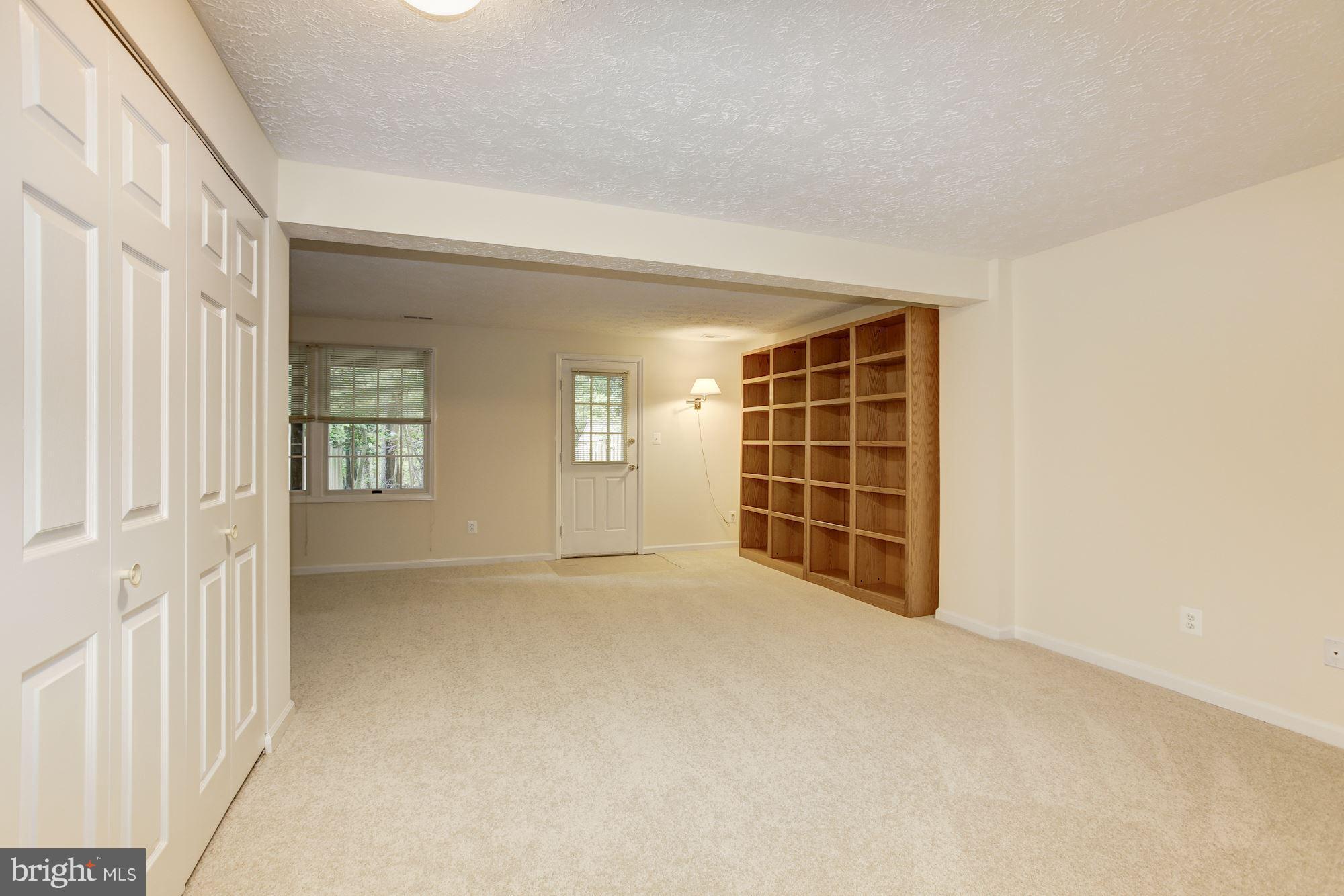 7106 Springhouse Lane Curtis Bay, MD 21226 - Photo 20 of 30 Family Room