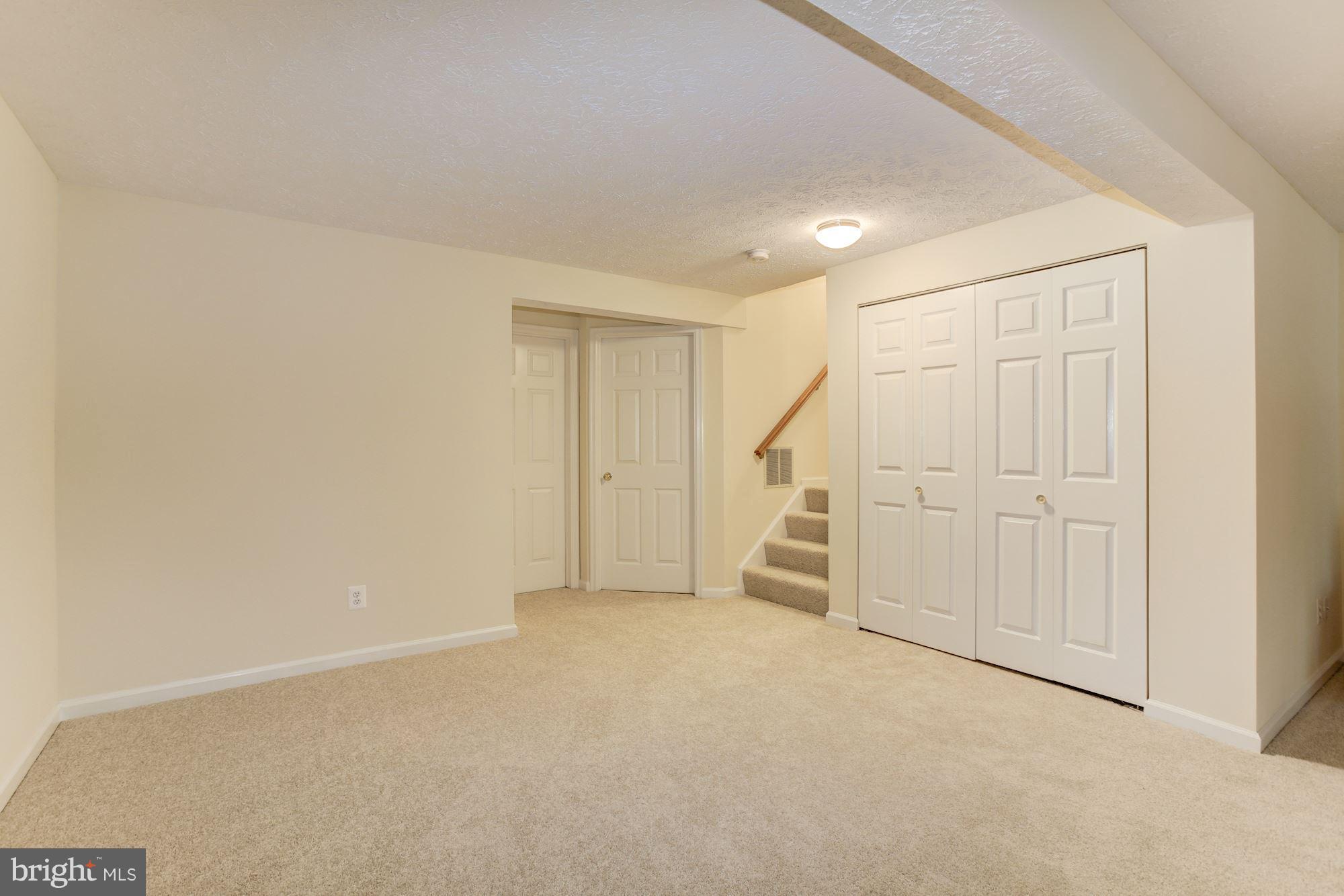 7106 Springhouse Lane Curtis Bay, MD 21226 - Photo 22 of 30 Family Room